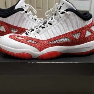 New Air Jordan XI (11) Size 13